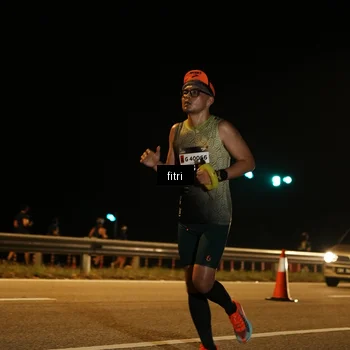 Runner Photo 7486245