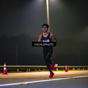 Runner Photo 7486253