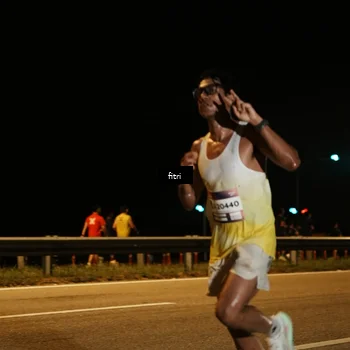 Runner Photo 7486316