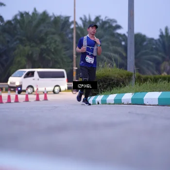 Runner Photo 7486334