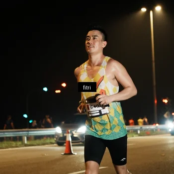 Runner Photo 7486360