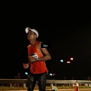 Runner Photo 7486361