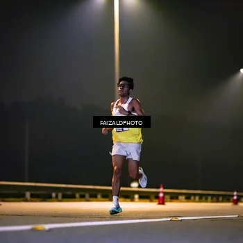 Runner Photo 7486373