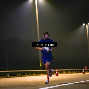 Runner Photo 7486449