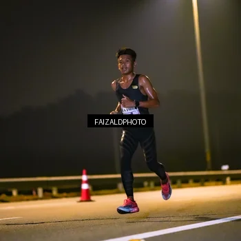 Runner Photo 7486462
