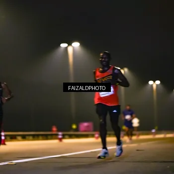 Runner Photo 7486474
