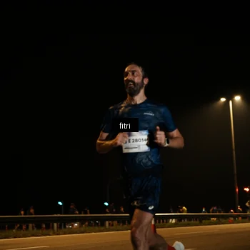 Runner Photo 7486491