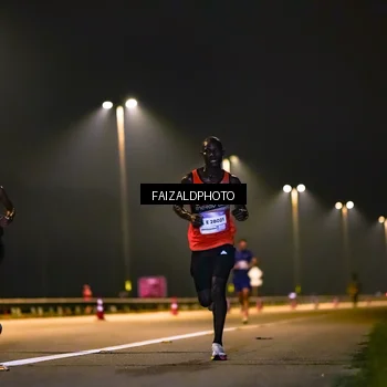 Runner Photo 7486494
