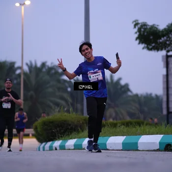 Runner Photo 7486510