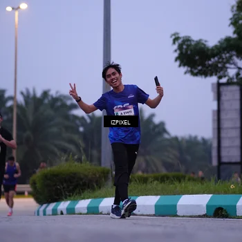 Runner Photo 7486513