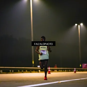 Runner Photo 7486548