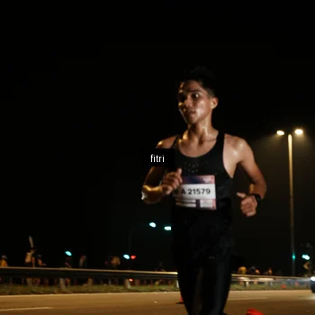 Runner Photo 7486550