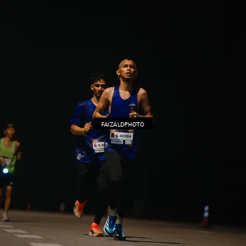 Runner Photo 7486573
