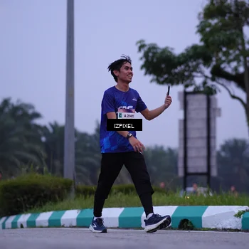 Runner Photo 7486635