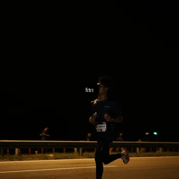Runner Photo 7486641