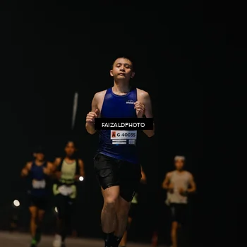 Runner Photo 7486723