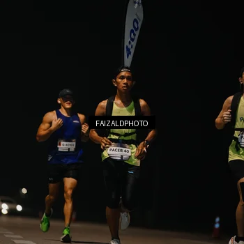 Runner Photo 7486731