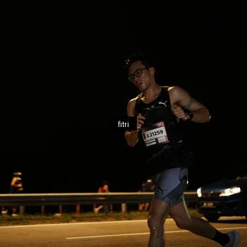 Runner Photo 7486739
