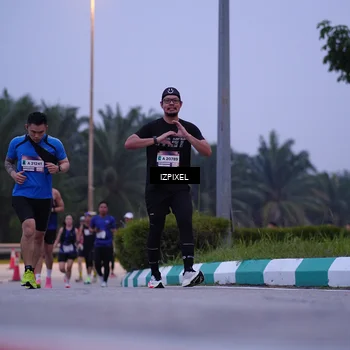 Runner Photo 7486756