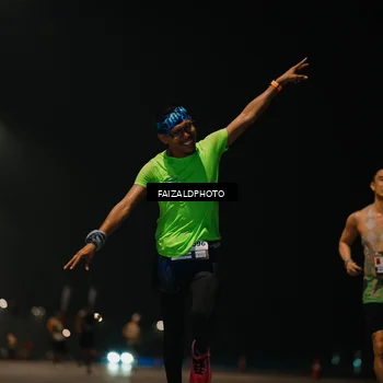 Runner Photo 7486773