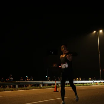 Runner Photo 7486832
