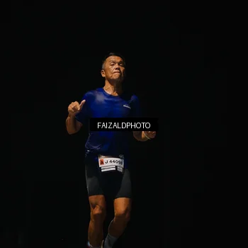 Runner Photo 7486836