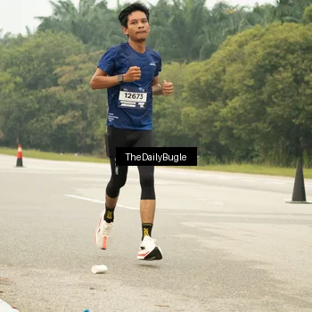Runner Photo 7486841
