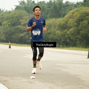 Runner Photo 7486842