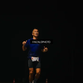 Runner Photo 7486848