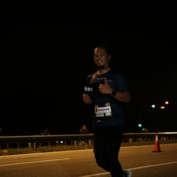 Runner Photo 7486886