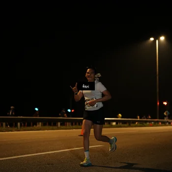 Runner Photo 7486893