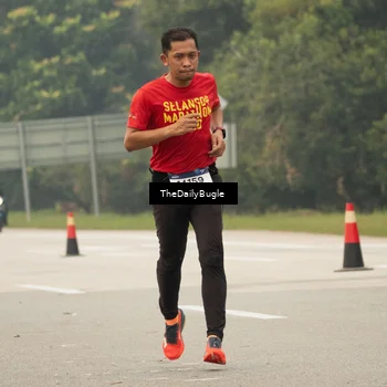 Runner Photo 7486976