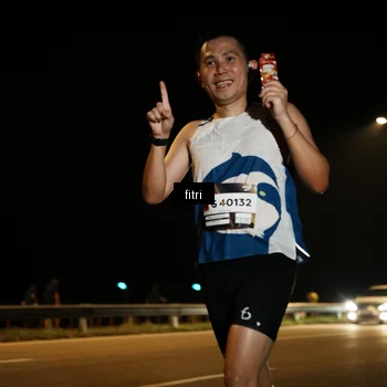 Runner Photo 7486992