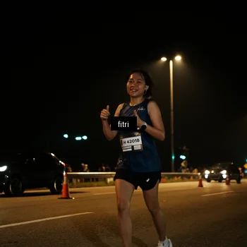 Runner Photo 7487005