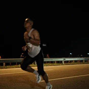 Runner Photo 7487027