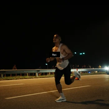 Runner Photo 7487029