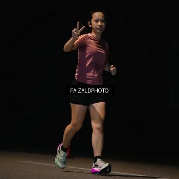Runner Photo 7487031