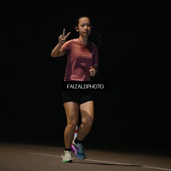 Runner Photo 7487037