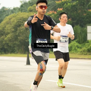 Runner Photo 7487039