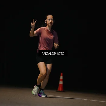 Runner Photo 7487045