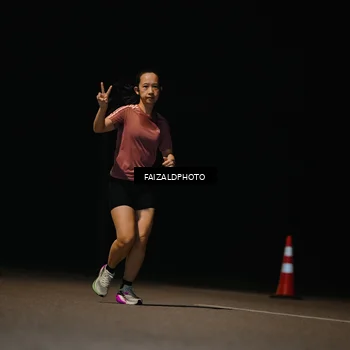 Runner Photo 7487048