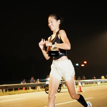 Runner Photo 7487059