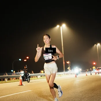 Runner Photo 7487060