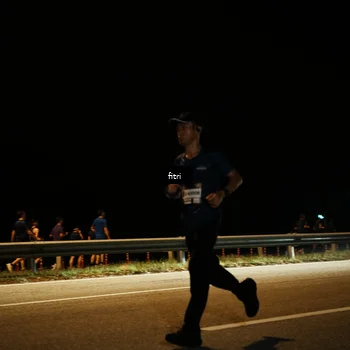 Runner Photo 7487085