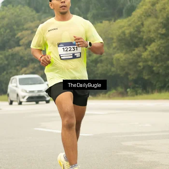 Runner Photo 7487100