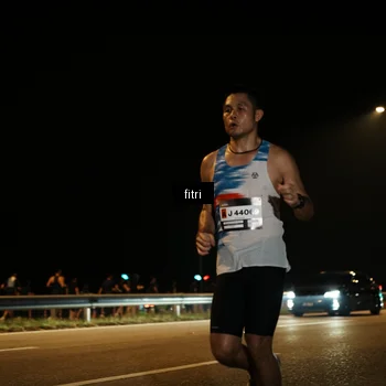 Runner Photo 7487105