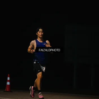 Runner Photo 7487106