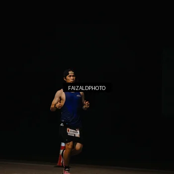 Runner Photo 7487108