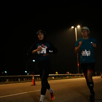 Runner Photo 7487138