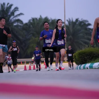 Runner Photo 7487154